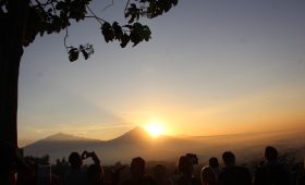 Punthuk Setumbu Borobudur Magelang